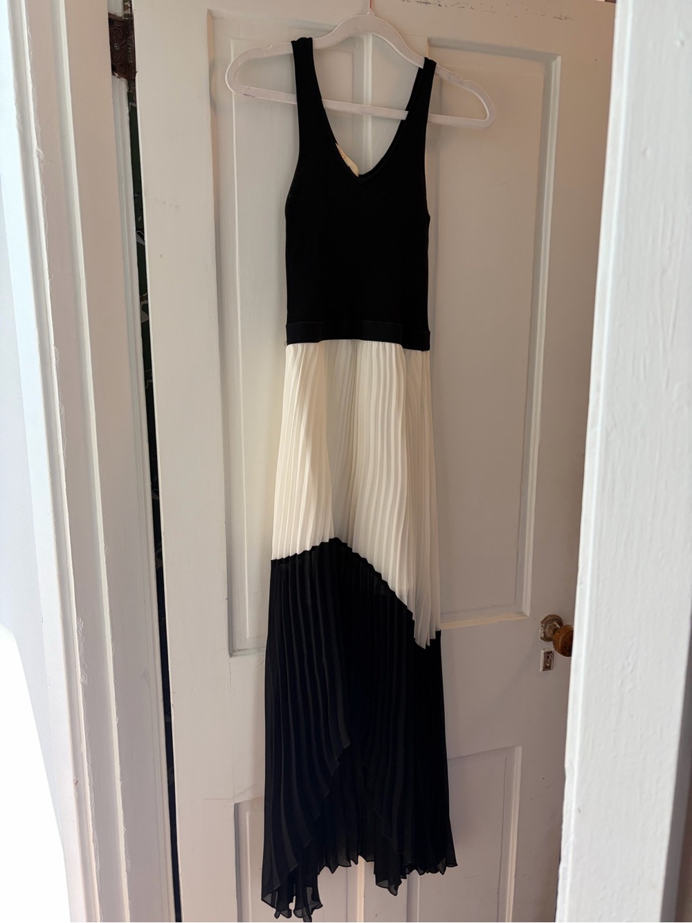 Maje Black and White High-Low Pleated Maxi Dress Size XS - Picture 3 of 4